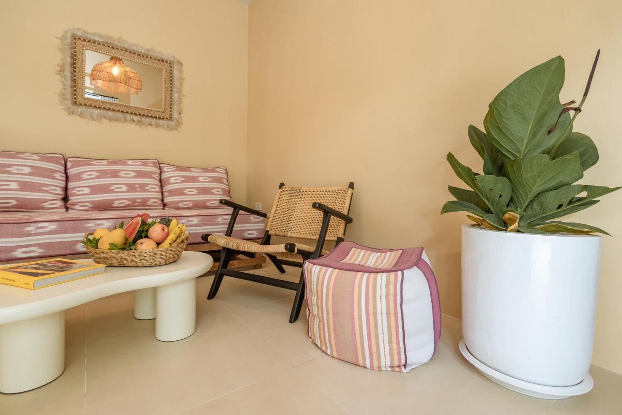 Indie Resort *